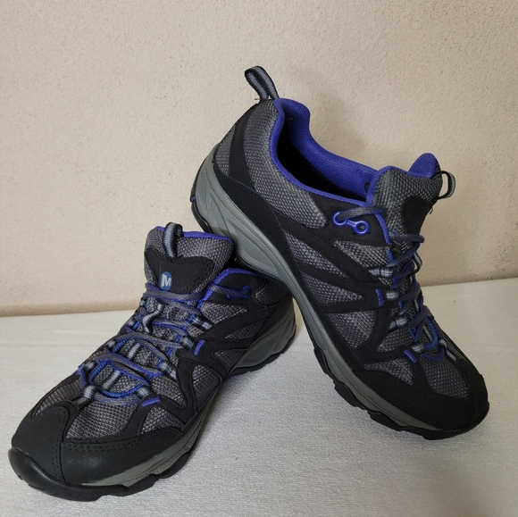 Merrell - Picture 2 of 5